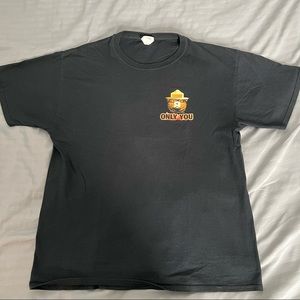Vintage Smokey the Bear Fruit of the Loom Short-Sleeve T-Shirt Black Size Large